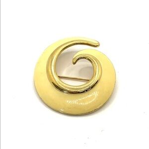 Monet Brooch Pin Large Vintage Cream White Enamel Gold Tone Swirl Spiral